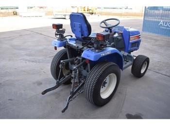 Compact tractor Iseki TM3160: picture 1