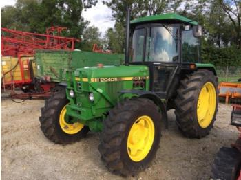 Farm tractor John Deere 2040 S: picture 1