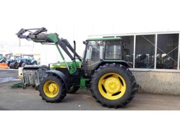 Farm tractor John Deere 2850 Allrad: picture 1
