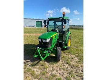 Farm tractor John Deere 3046r - winderdienst: picture 1