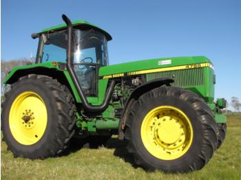 Farm tractor John Deere 4755: picture 1