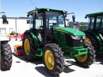 Farm tractor John Deere 5067 E: picture 1
