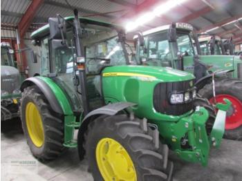 Farm tractor John Deere 5070m: picture 1