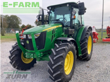 Farm tractor John Deere 5100m: picture 2