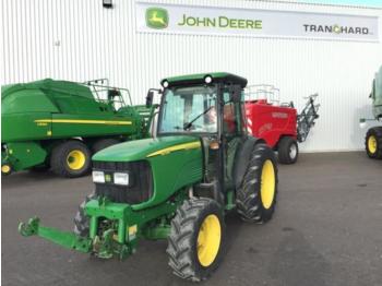 Farm tractor John Deere 5515F: picture 1