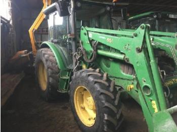 Farm tractor John Deere 5820: picture 1