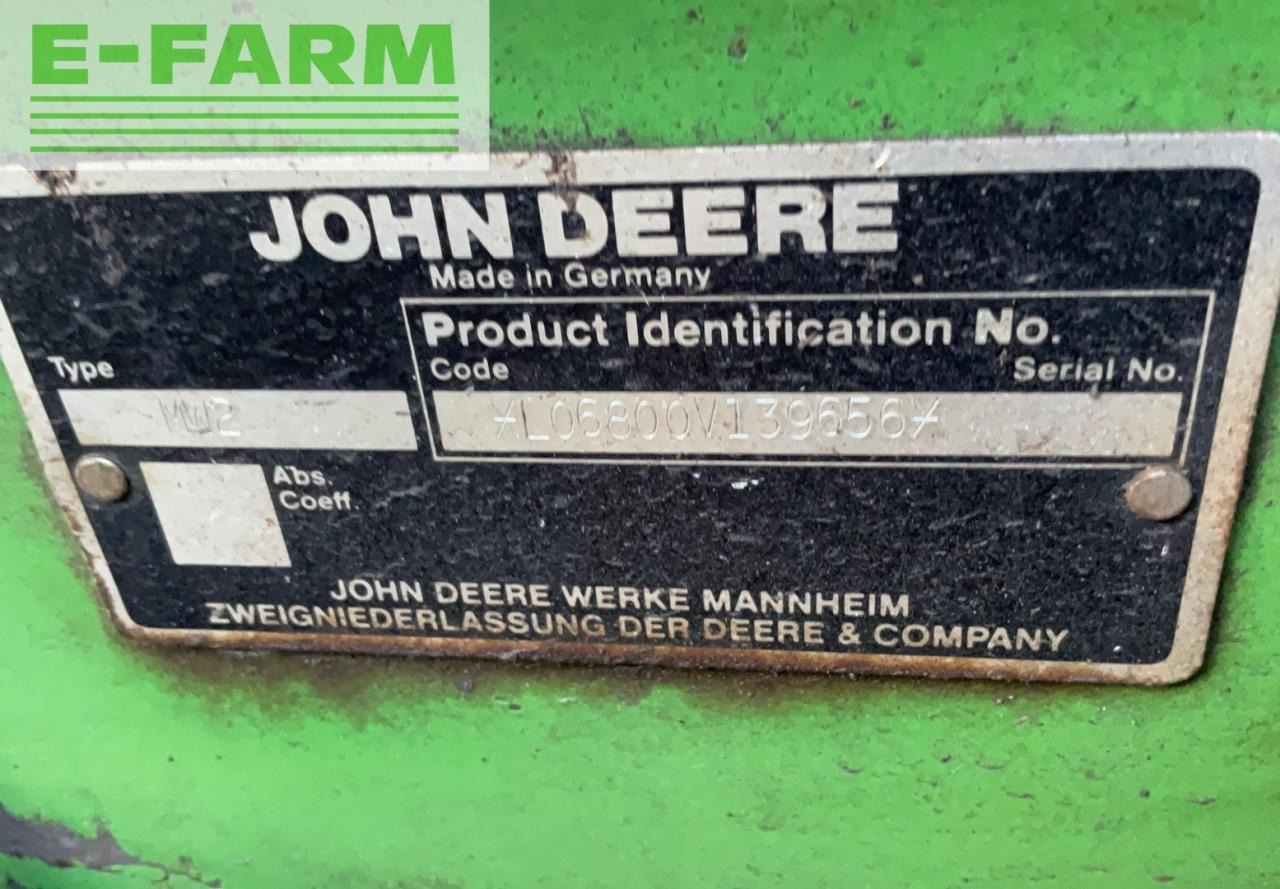 Farm tractor John Deere 6800: picture 13