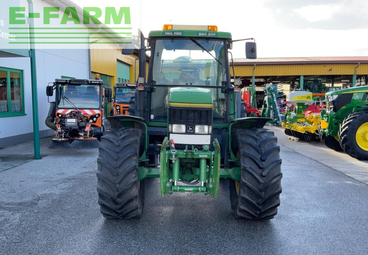 Farm tractor John Deere 6800: picture 3