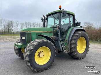 Farm tractor JOHN DEERE 6800