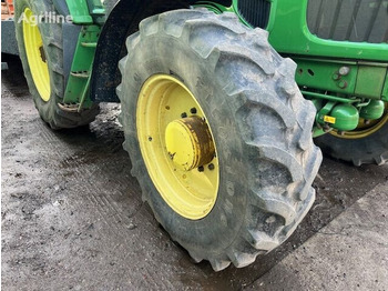 John Deere 6830 Premium - Farm tractor: picture 4