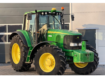 Farm tractor JOHN DEERE 6920