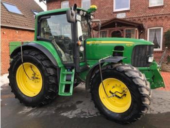 Farm tractor John Deere 6930 Premium: picture 1