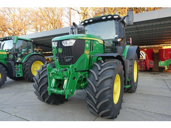 Farm tractor John Deere 6R250: picture 1