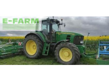 Farm tractor John Deere 7530 premium: picture 1