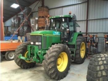 Farm tractor John Deere 7800: picture 1