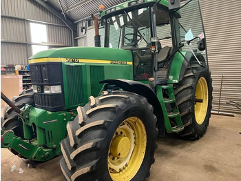 Farm tractor JOHN DEERE 7810