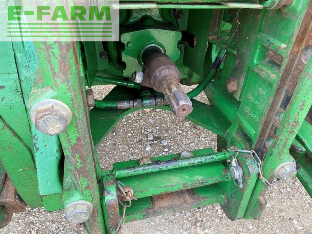 Farm tractor John Deere 8120 (500 hours new (reman) 8,1 l engine): picture 26
