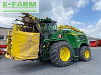 Forage harvester JOHN DEERE 8600