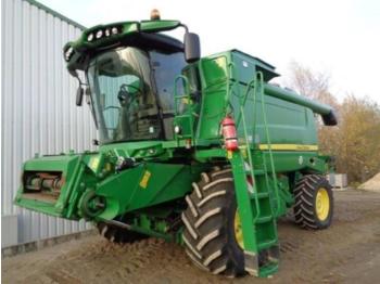 Combine harvester John Deere T660 MY2013: picture 1
