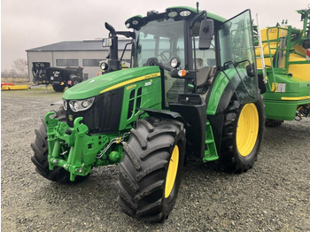 Farm tractor JOHN DEERE 6120M