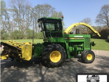 Forage harvester Johndeere 5730: picture 1