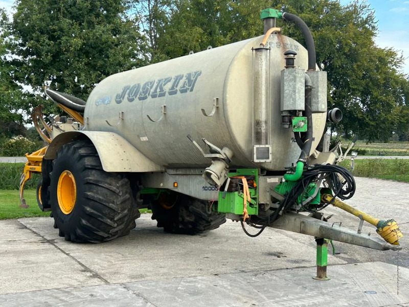 Agricultural machinery Joskin Cobra 10 m3 10000 ESI giertank  Vacuumtank