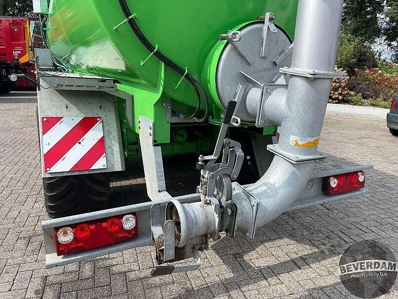 Agricultural machinery Joskin Tetraliner 23500T