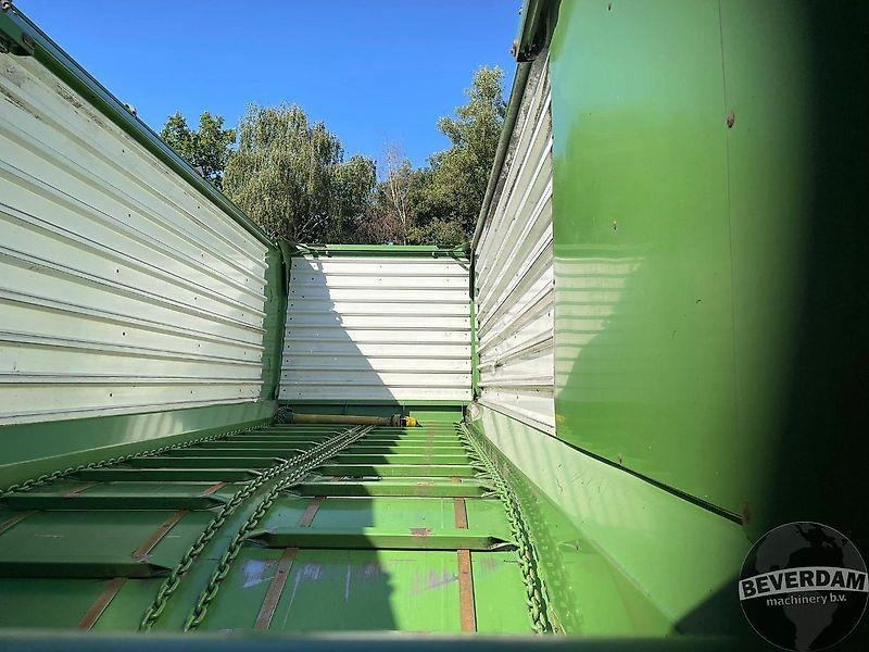 Agricultural machinery Krone TX 460