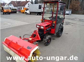 Compact tractor Kubota 4200D 4x4 Zapfwellen Hydraulik Besen 1. FCN: picture 1