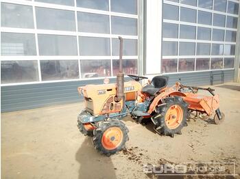 Compact tractor Kubota B7001: picture 1