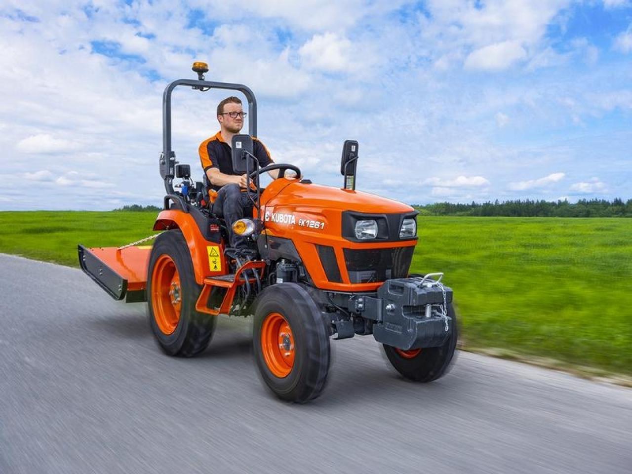 Farm tractor Kubota b2-261 hydrostat: picture 8