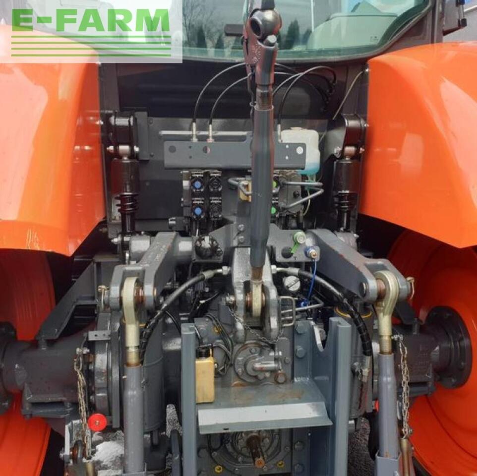 Farm tractor Kubota m7131: picture 7
