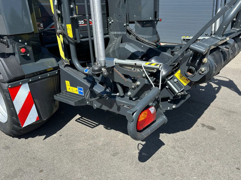 Agricultural machinery Kuhn FBP 3135