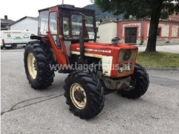 Farm tractor Lindner 650sa: picture 1