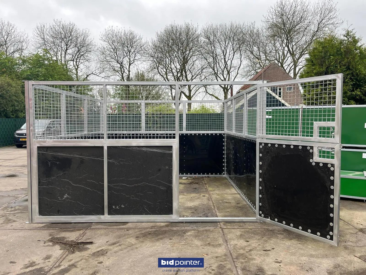 Livestock equipment HH Paardenbox
