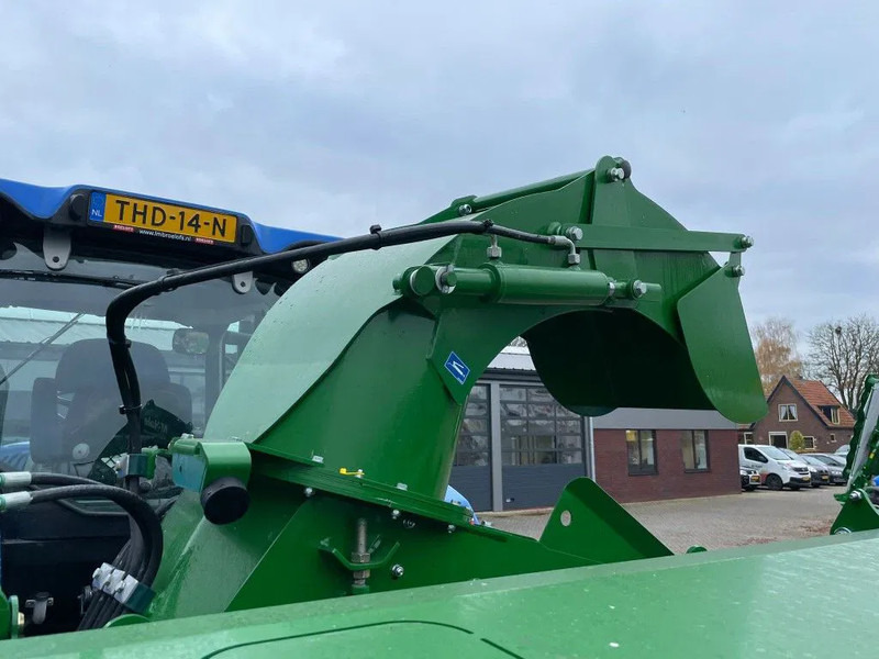 Livestock equipment McHale C430