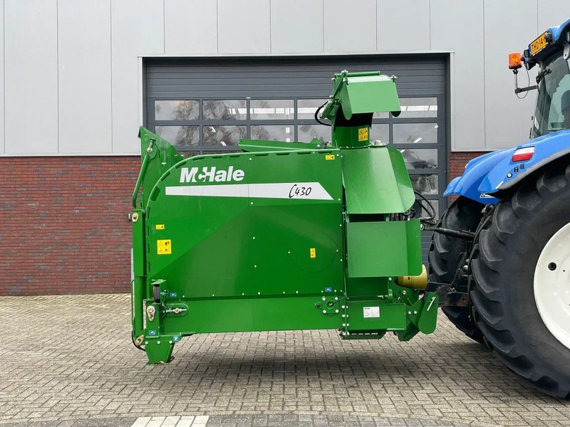 Livestock equipment McHale C430