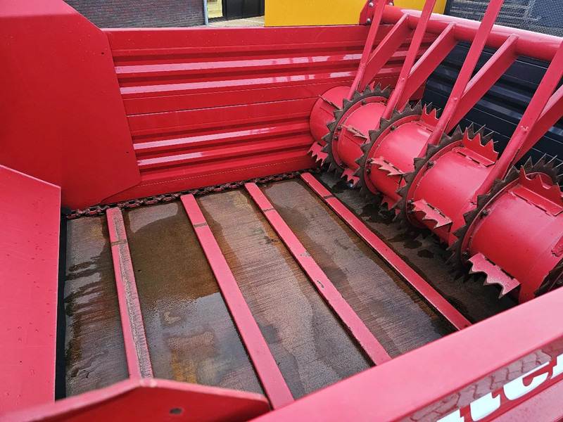 Livestock equipment Schuitemaker Amigo 20S