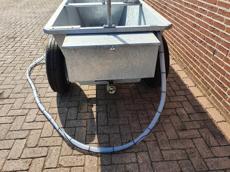 Livestock equipment Zonnedrinkbak 900 L grootvee