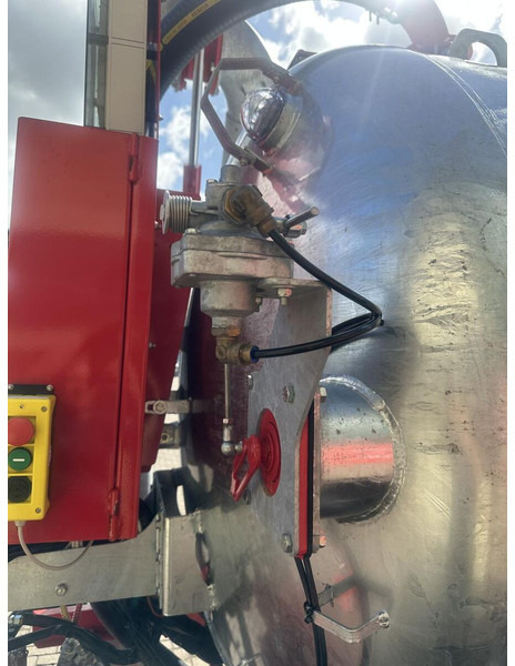 Manure spreader Vaia MB100 watertank met 8'' zuigarm - Nieuw