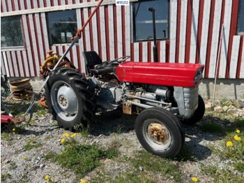 Compact tractor Massey Ferguson 135: picture 1