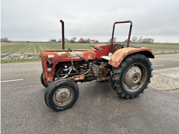 Farm tractor MASSEY FERGUSON