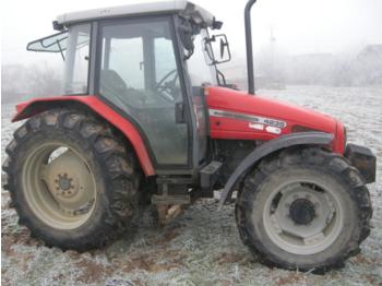 Farm tractor Massey Ferguson 4235: picture 1