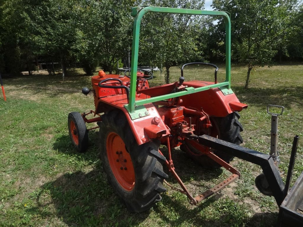 Farm tractor McCormick D 214 Tractor, 1959 oldtimer: picture 7