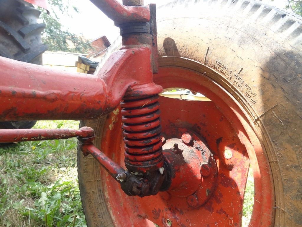 Farm tractor McCormick D 214 Tractor, 1959 oldtimer: picture 16