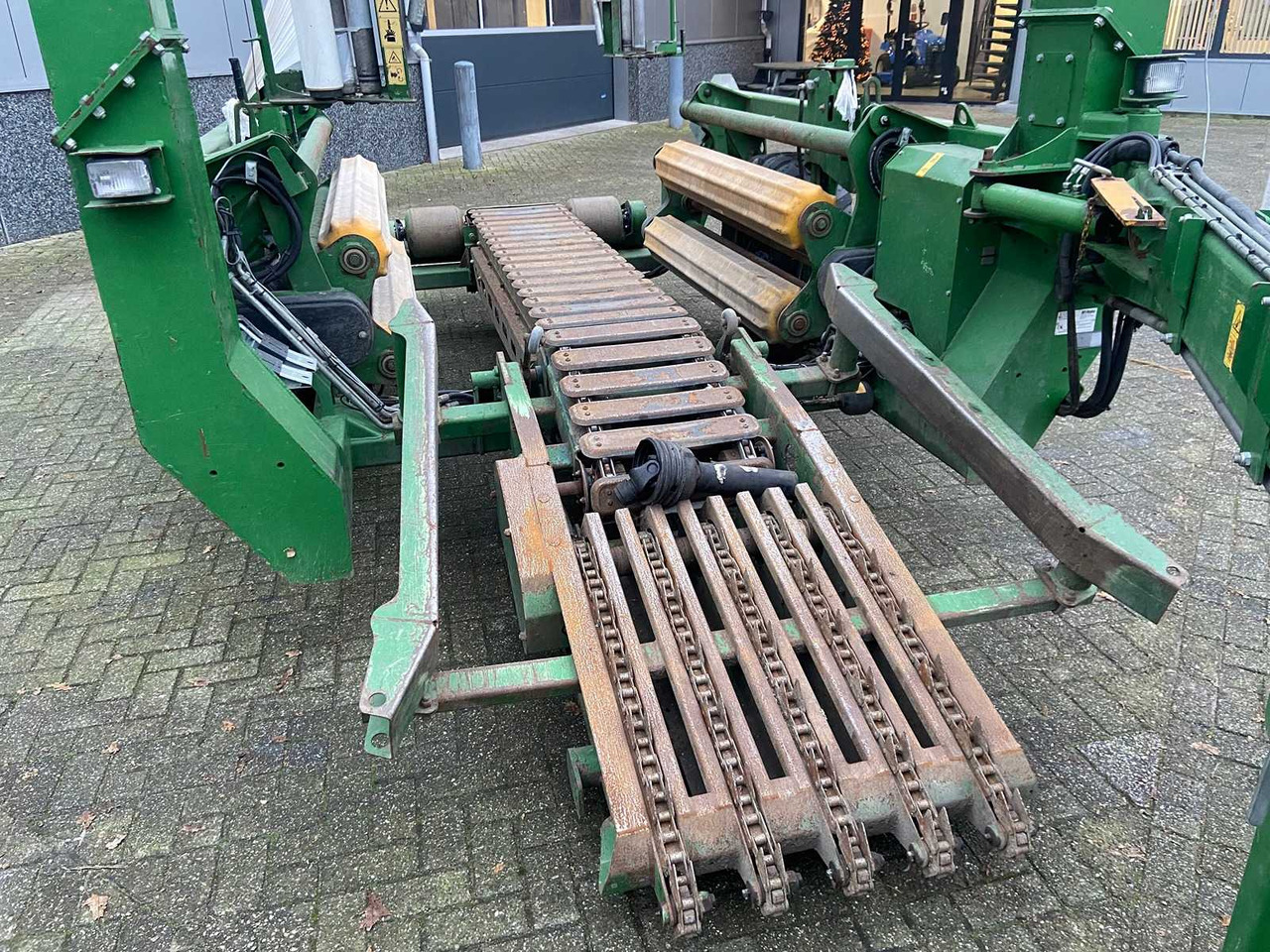 Agricultural machinery McHale 998