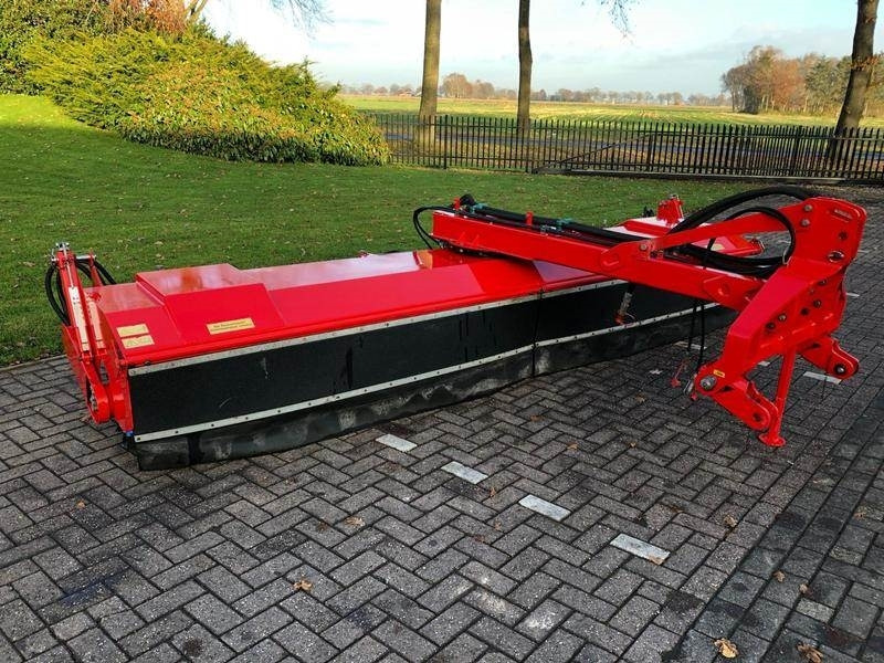 Mower Dücker SFK 4500 veegmachine