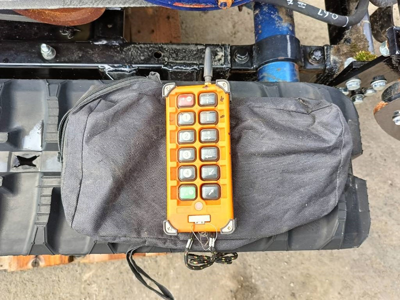 Mower HT 400 remote controlled tracked robot mower / tracto