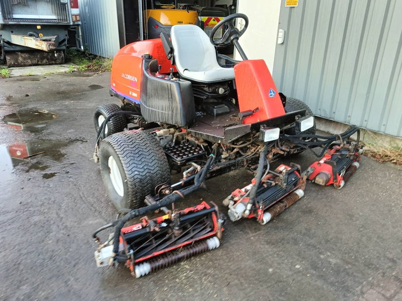 Mower Jacobsen LF3800 maaier mower zitmaaier diesel kubota