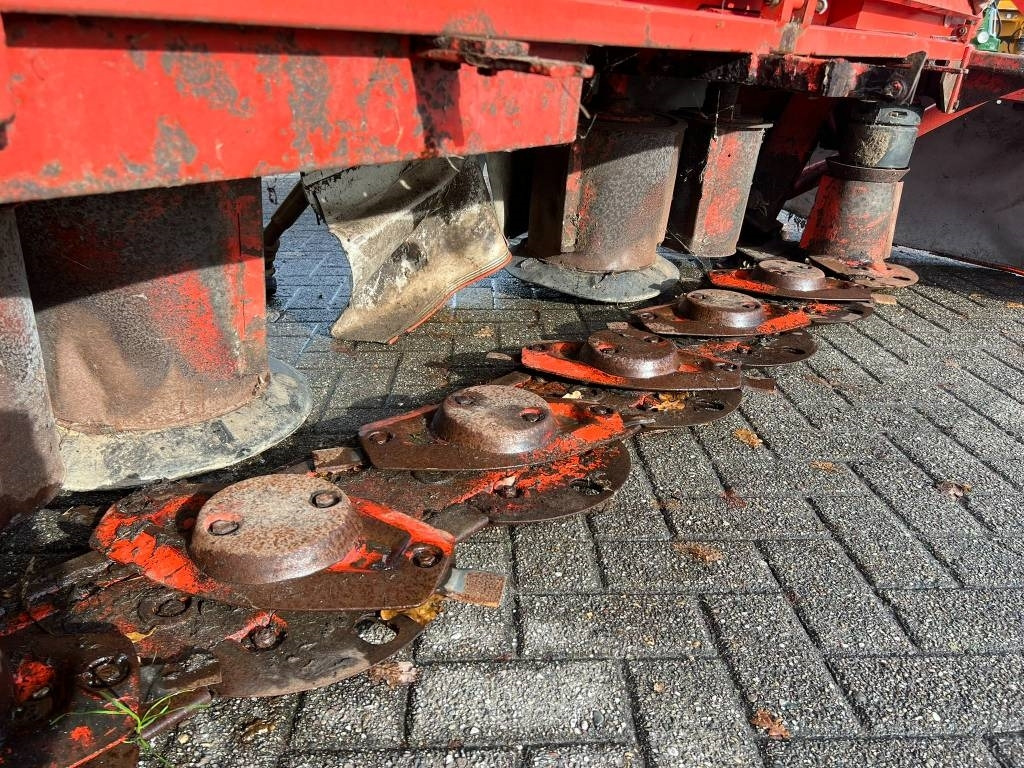 Mower Kuhn GMD 702 F maaier